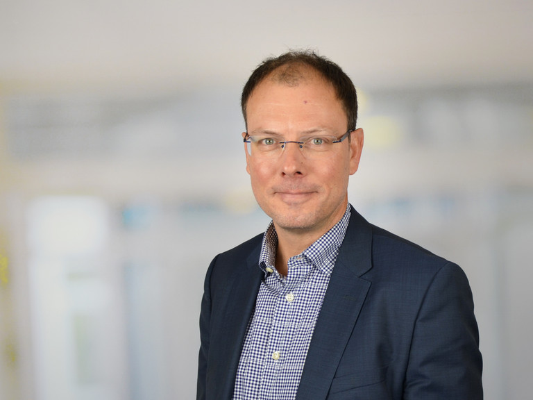 Portraitführer neuer Geschäftsführer Andreas Schneider im Evangelischen Amalie Sieveking Krankenhaus, Hamburg-Volksdorf