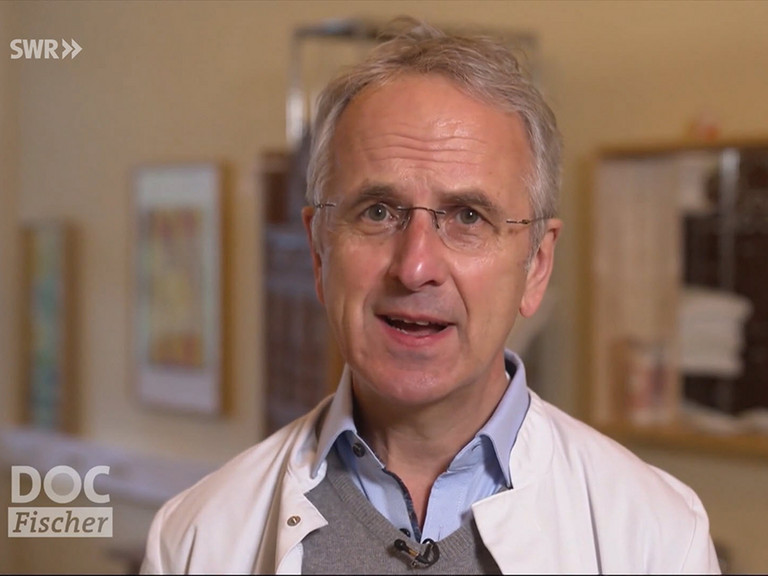 Naturheilkunde Berlin - Nachricht - Video-Tipp: Die Zwiebel als Heilmittel - Prof. Dr. Andreas Michalsen in der Sendung Doc Fischer