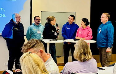 Podiumsgespräch des Albertinen Krankenhauses beim Workshop zur Integration internationaler Pflegekräfte Podiumsgespräch des Albertinen Krankenhauses beim Workshop zur Integration internationaler Pflegekräfte