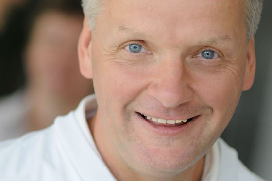 Lutz Fohgrub, Betriebsleiter Gastronomie Portrait Lutz Fohgrub, Betriebsleiter Gastronomie
