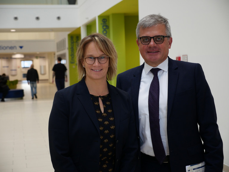 Hamburgs Sozialsenatorin Melanie Schlotzhauer und Matthias Scheller eröffnen Fachkongress zur Versorgung psychisch erkrankter Menschen im Albertinen Krankenhaus