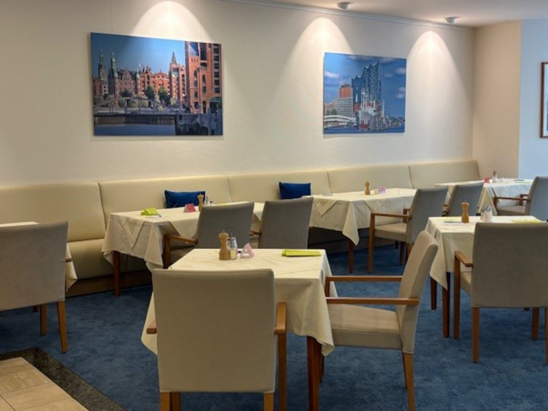 Neugestaltetes Restaurant in der Residenz am Wiesenkamp in Hamburg-Volksdorf