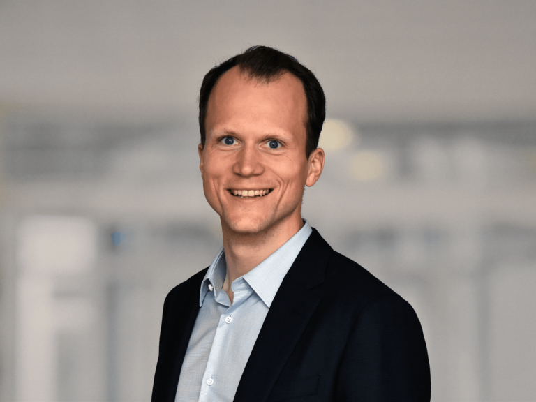 Prof. Dr. Rüdiger Klapdor Prof. Dr. Rüdiger Klapdor