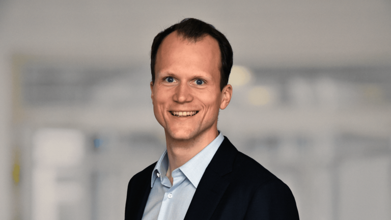 Prof. Dr. Rüdiger Klapdor Prof. Dr. Rüdiger Klapdor